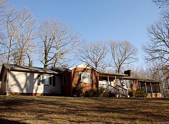 4th image of 3122 Maiden Hwy