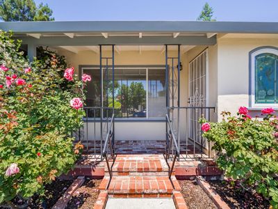739 Quartz St, Redwood City, CA, 94061