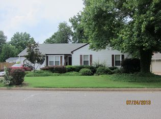 32 Padgett Ct, Newport News, VA 23606