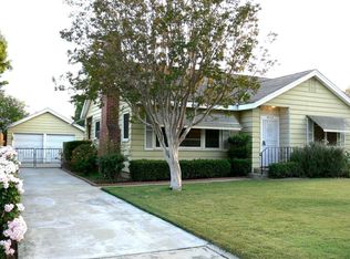 4202 Linwood Pl, Riverside, CA 92506