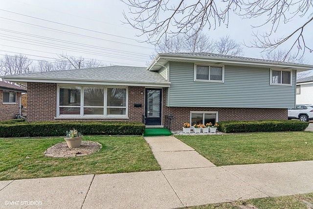 1st image of 527 Laramie Ave