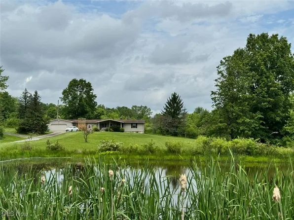 16510 Mock Rd, Berlin Center, OH 44401
