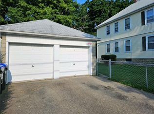 168 Sisson St, Providence, RI 02909