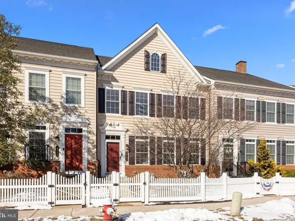 3745 William Daves Rd, Doylestown, PA 18902