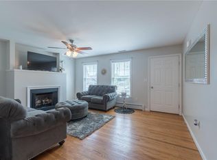 72 Durant Ter, Middletown, CT 06457