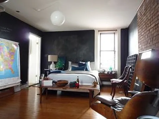 Rented by Brick Real Estate | media 22