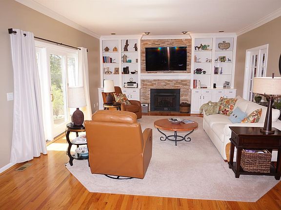 2nd image of 6193 Marcus Ct