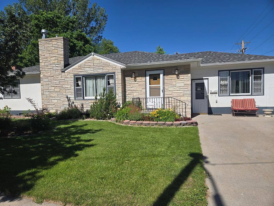 1st image of 928 Colorado Ave
