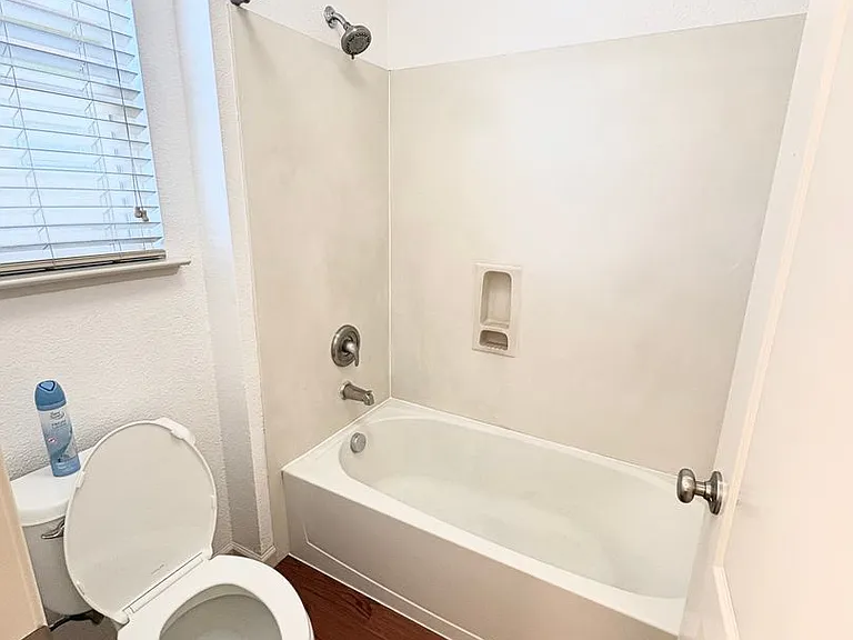 5454 Gold Creek Cir — Photo 26