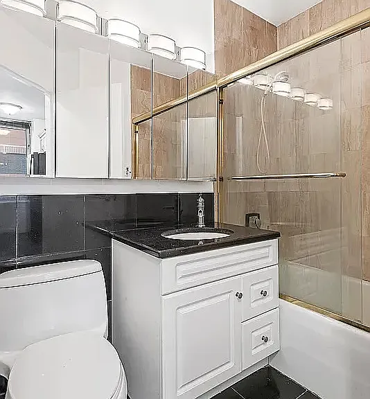 145 E 48th St #8G — Photo 6