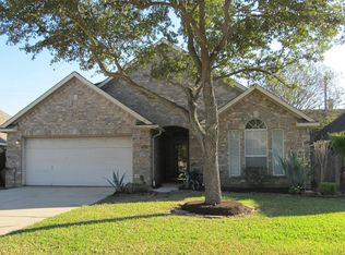 2521 Lakeside Lndg, Seabrook, TX 77586