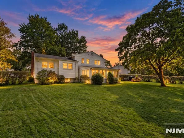 299 Charnwood Road, New Providence, NJ 07974