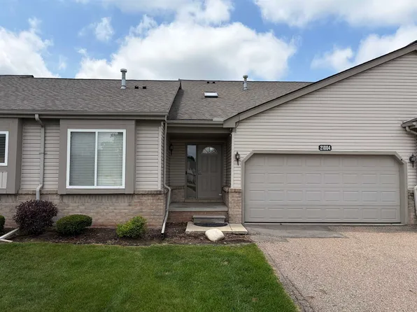 21004 Wilson St, Grand Blanc, MI 48439