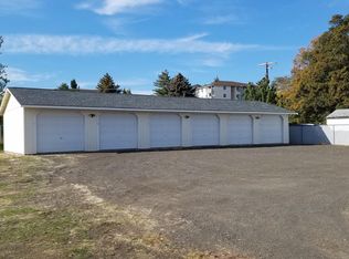 3208 Powerhouse Rd, Yakima, WA 98902