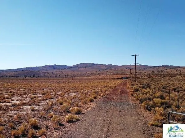 518 45th Highway 395 North Hwy, Ravendale, CA 96123