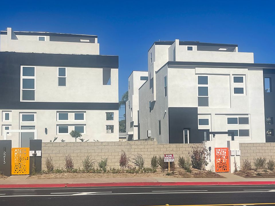 2nd image of 3213 S El Camino Real #A
