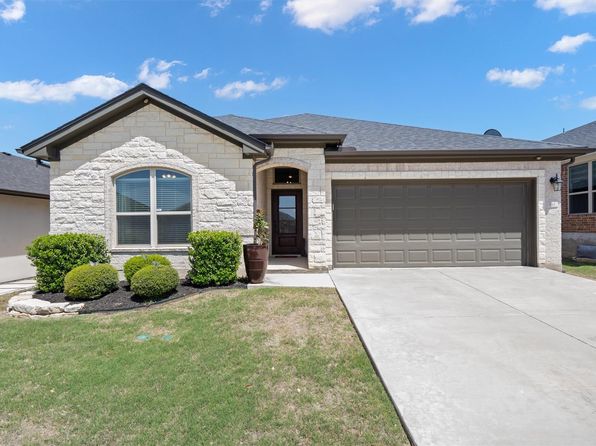 141 Citation Dr, Jarrell, TX 76537