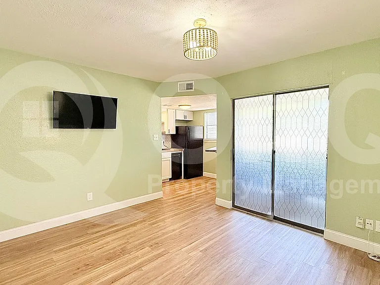 2500 Burleson Rd #401 — Photo 7