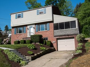 7016 Locust Rd, Bethel Park, PA 15102