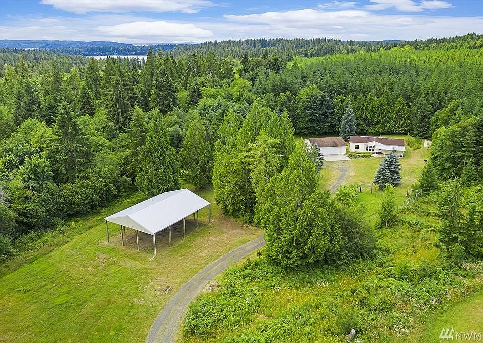 1st image of 365 E Buckboard Dr