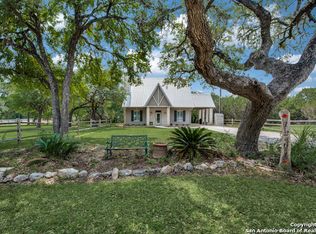 1261 Lonesome Dr, Canyon Lake, TX 78133