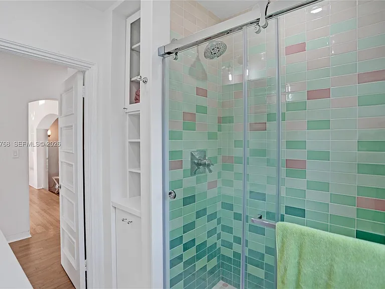 2214 Segovia Cir — Photo 18