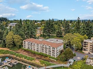 525 SE Marion St UNIT 19, Portland, OR 97202