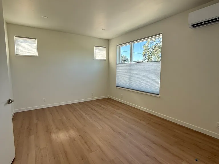 2212 Emerson Dr #1 — Photo 10