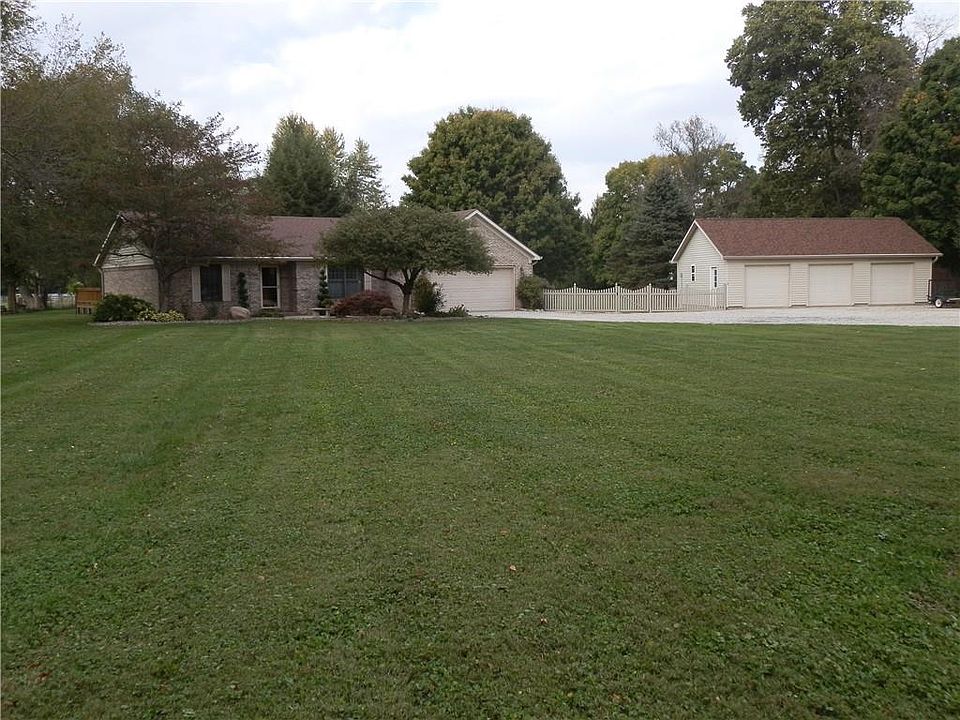 1st image of 1228 W Watson Dr