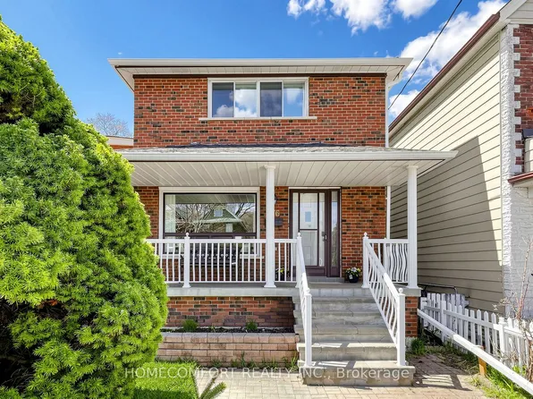 76 Barrington Ave, Toronto, ON M4C 4Z1