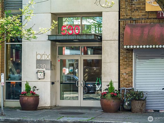 2nd image of 530 Broadway E #314