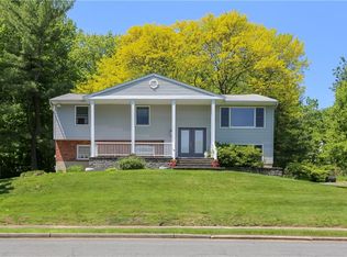 21 Briarcliff Rd, New City, NY 10956