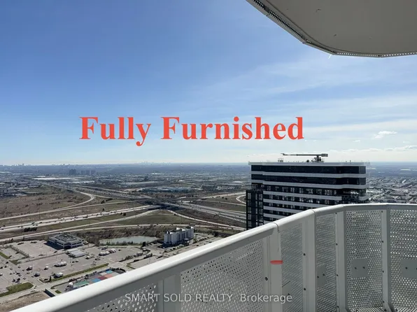 8 Interchange Way #5611, Vaughan, ON L4K 5C3