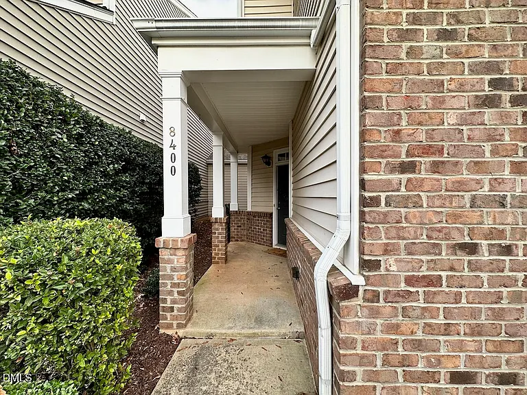 8400 Flat Keystone Dr — Photo 3