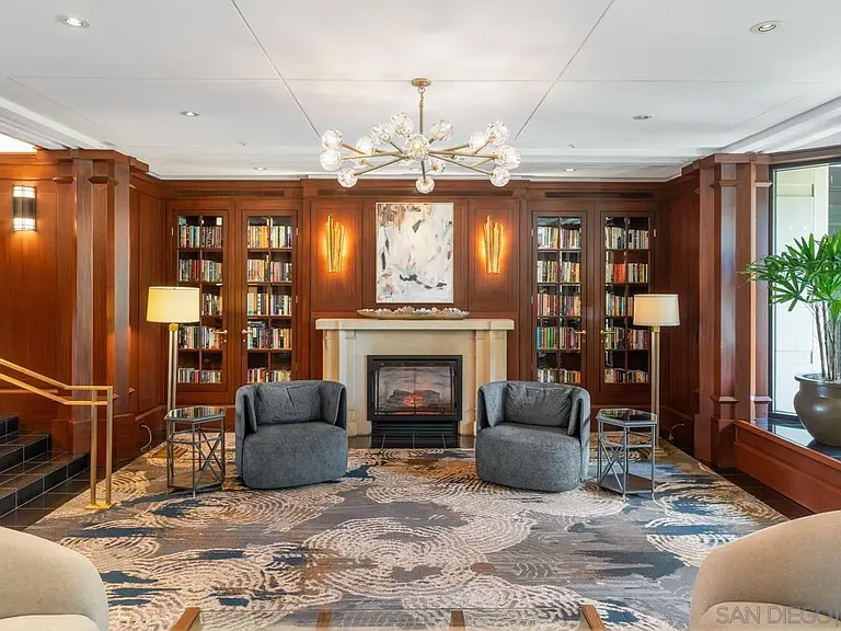 500 W Harbor Dr W #616 — Photo 38