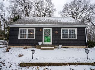 825 Post Rd, Brookfield, WI 53005