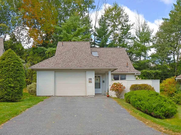 11 Cottage Court, Hartford, VT 05001