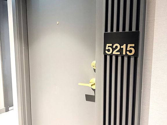 3rd image of 950 Portage Pkwy #5215
