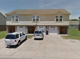 2879 Meridian Pl, Siloam Springs, AR 72761