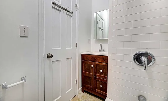 Rented by REAL New York | media 26