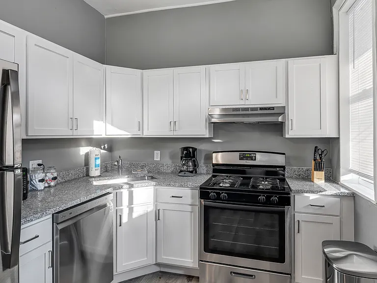 4226 Cleveland Ave #4226B — Photo 8