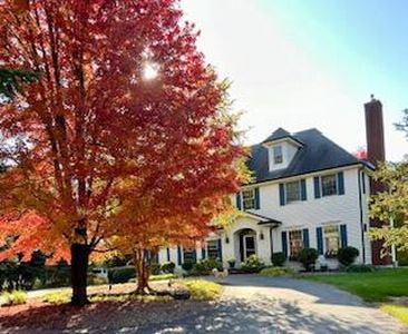 936 Willow COURT, Cedarburg, WI, 53012