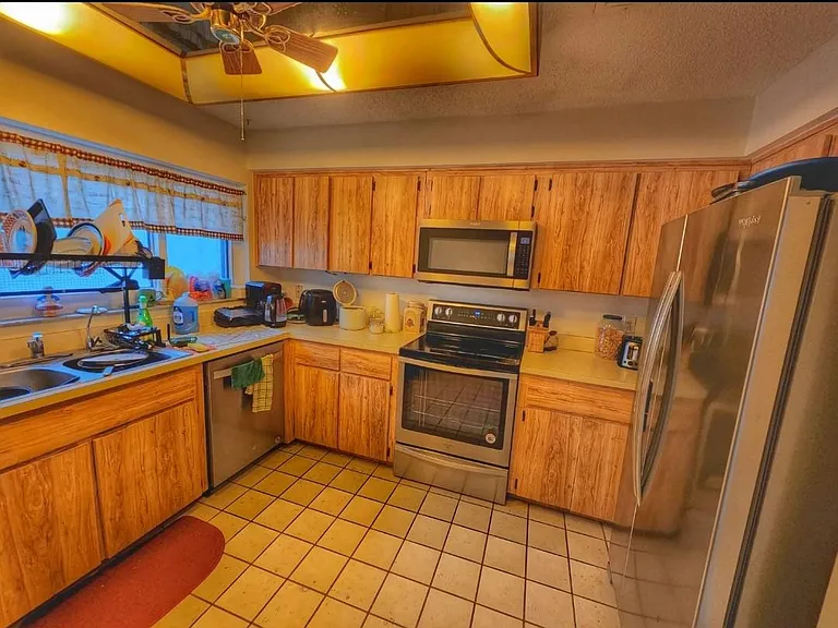5720 Salt Kettle Ct — Photo 4