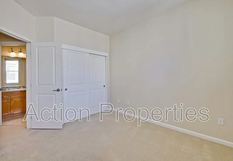 169 Bel Air Ct — Photo 18