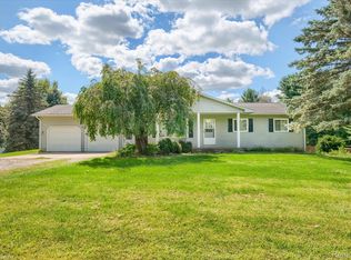 6570 Hunters Creek Rd, Imlay City, MI 48444