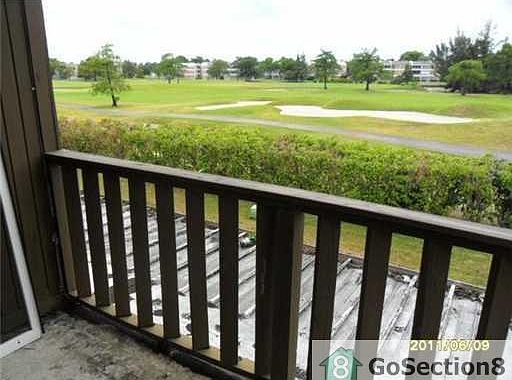 5th image of 8109 Lagos De Campo Blvd