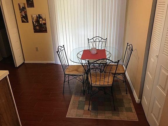 3rd image of 625 SW 10th Ln Unit 2