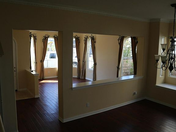 5th image of 6310 Canary St