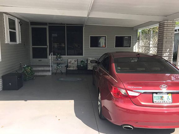 4th image of 409 Whisper Oaks Dr