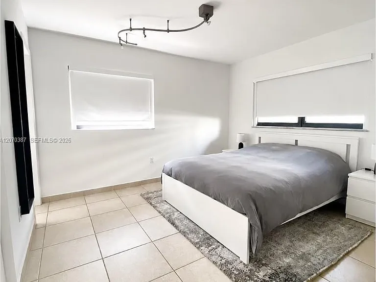 1250 Lincoln Rd #401 — Photo 11